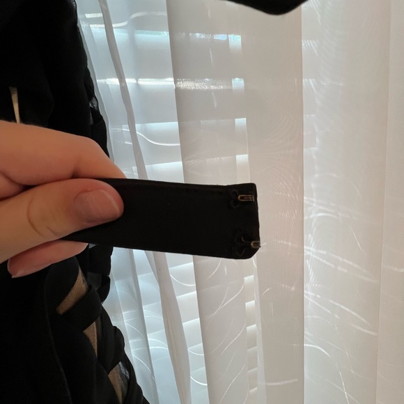 Black formal dress - Picture 2 of 14